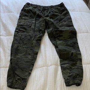 American Eagle Men’s Joggers